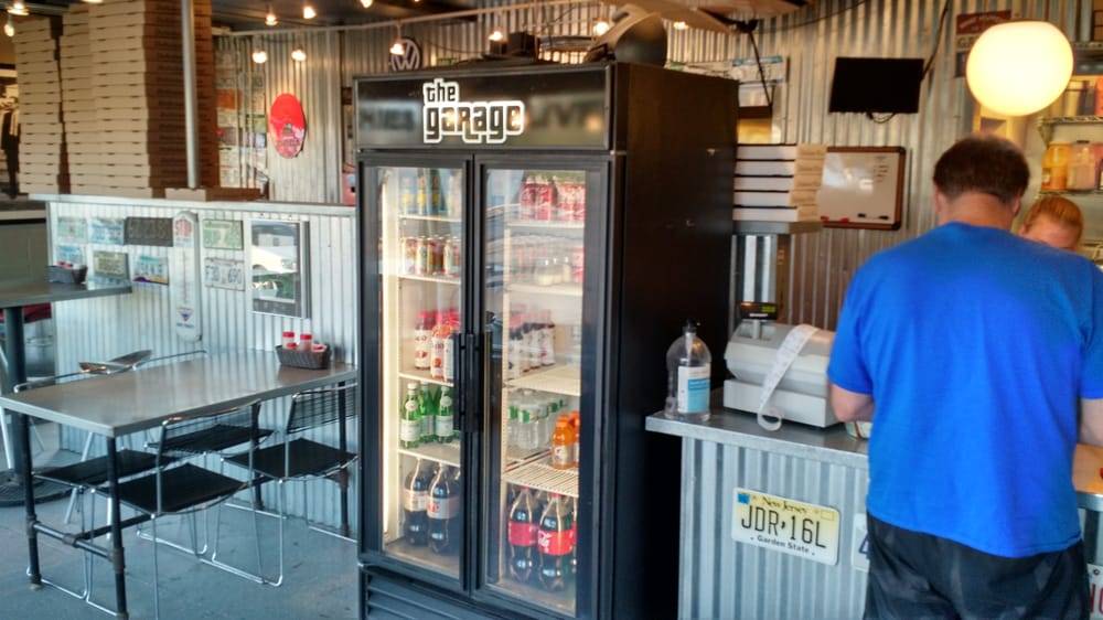 The Garage Pizzeria | restaurant | 1701 N James St, Rome, NY 13440, USA | 3153374055 OR +1 315-337-4055