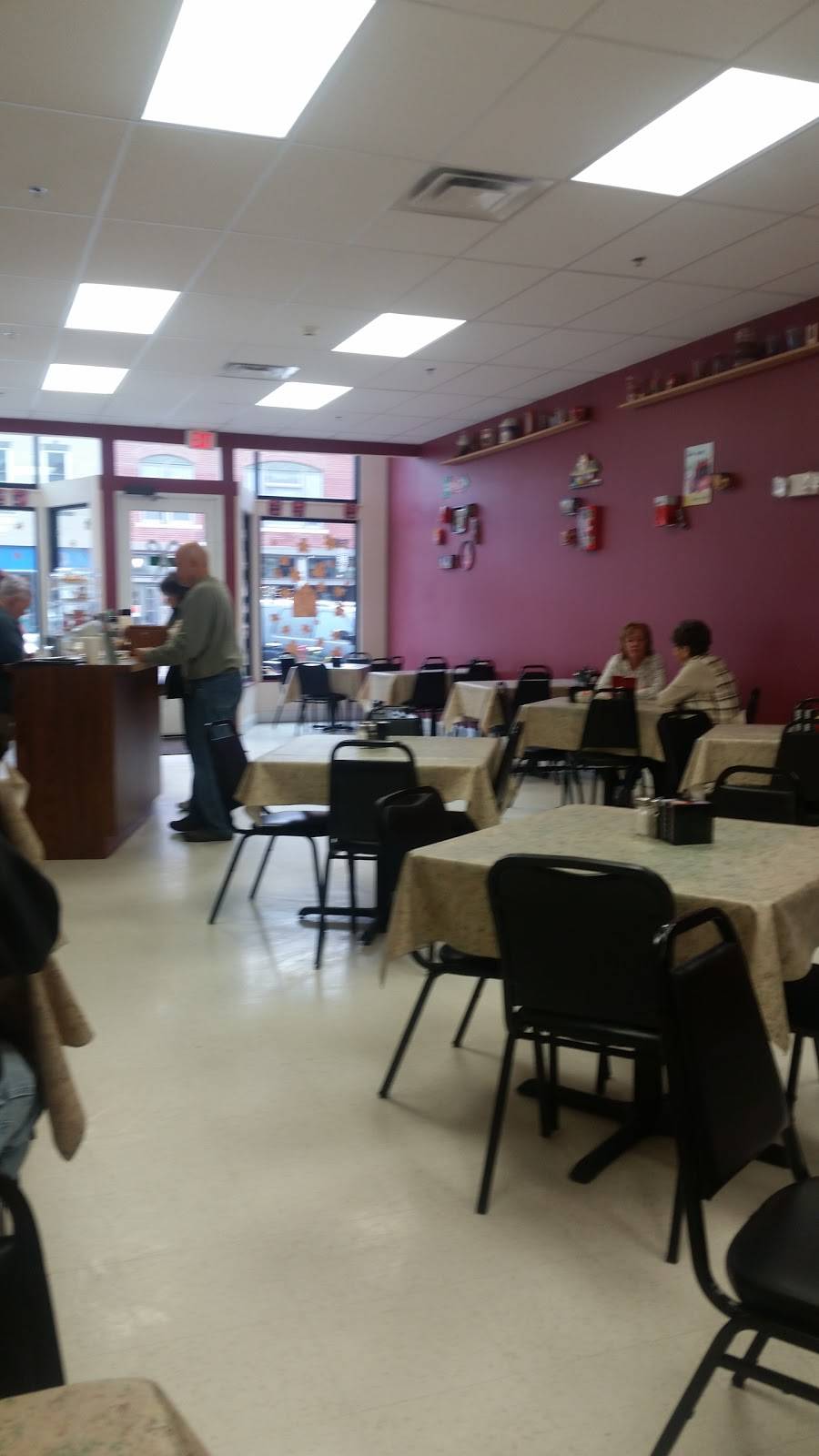 Stone House Restaurant | restaurant | 117 E Main St, Delphi, IN 46923, USA | 7655644663 OR +1 765-564-4663