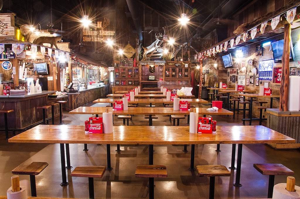 Hard Eight BBQ | restaurant | 688 Freeport Pkwy, Coppell, TX 75019, USA | 9724715462 OR +1 972-471-5462