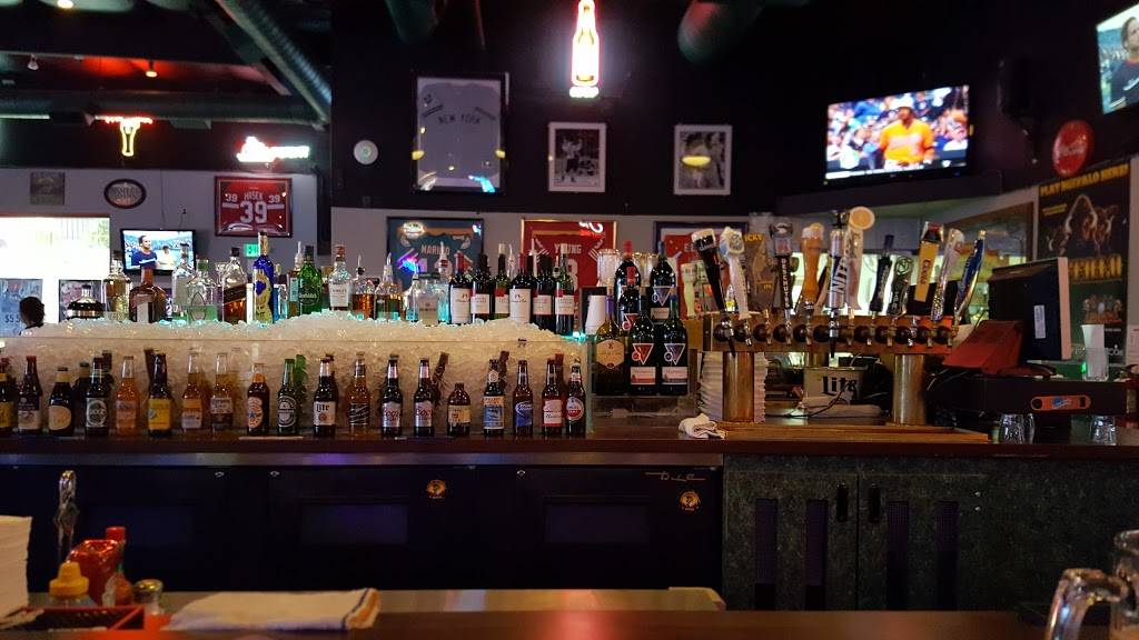 Bullys Sports Bar & Grill | restaurant | 2898 Vista Blvd, Sparks, NV 89434, USA | 7753581800 OR +1 775-358-1800