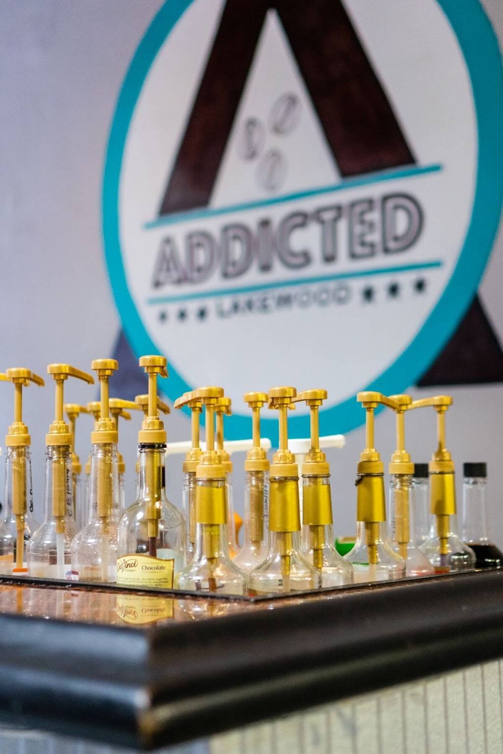 Addicted Coffee Bar - Lakewood | cafe | 13743 Madison Ave, Lakewood, OH 44107, USA | 2162108563 OR +1 216-210-8563