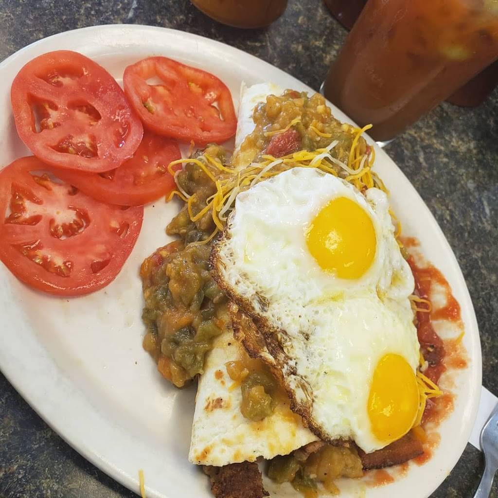 Nanas Kitchen | restaurant | 11882 Stapleton Dr, Peyton, CO 80831, USA | 7196458249 OR +1 719-645-8249