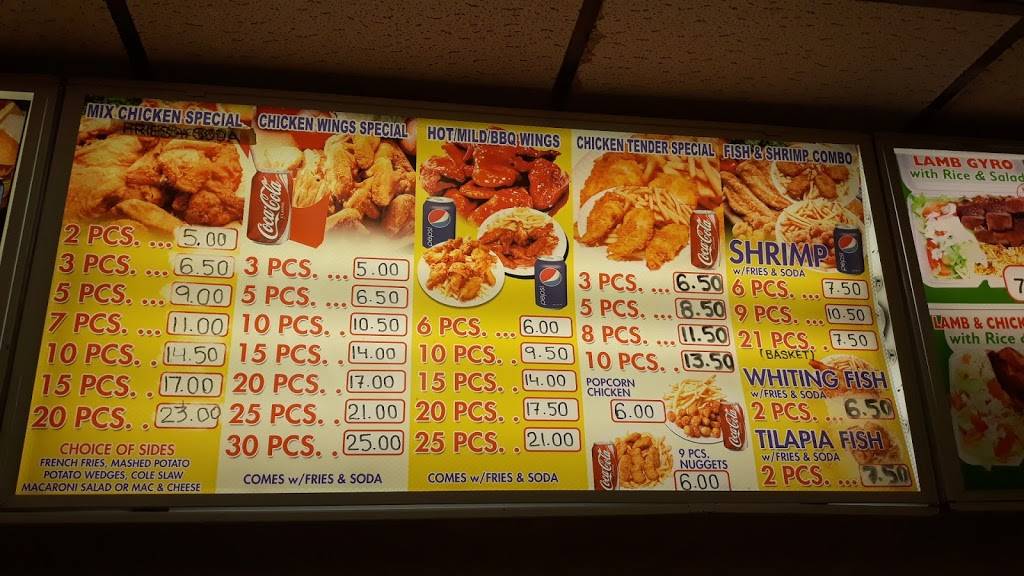 Crunchy Fried Chicken and Pizza | restaurant | 30 Fort Pleasant Ave, Springfield, MA 01108, USA | 4137333330 OR +1 413-733-3330