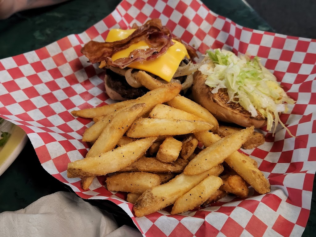 Winners Sports Grill | restaurant | 5229 Ehrlich Rd, Tampa, FL 33624, USA | 8139633200 OR +1 813-963-3200