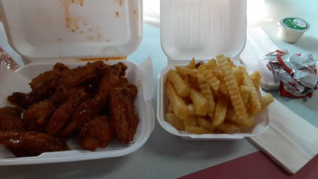 Touchdown Wings | restaurant | 2150 Candler Rd, Decatur, GA 30032, USA | 4042863019 OR +1 404-286-3019