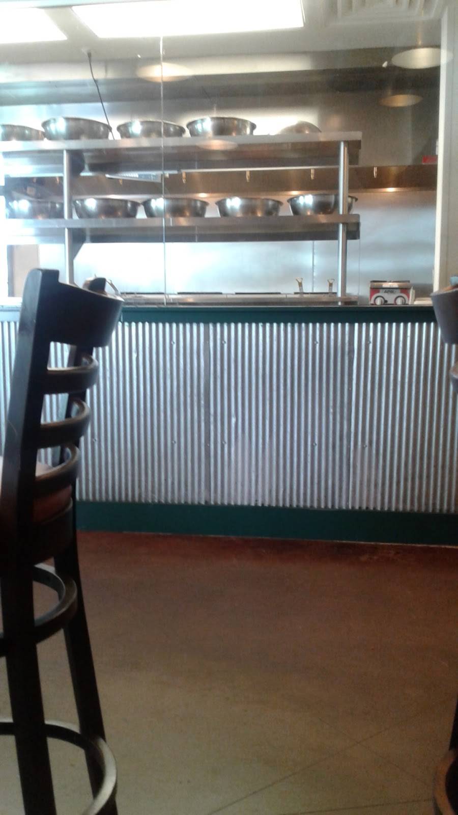 Wingstop | restaurant | 8200 S Main St #800, Houston, TX 77025, USA | 7136619464 OR +1 713-661-9464