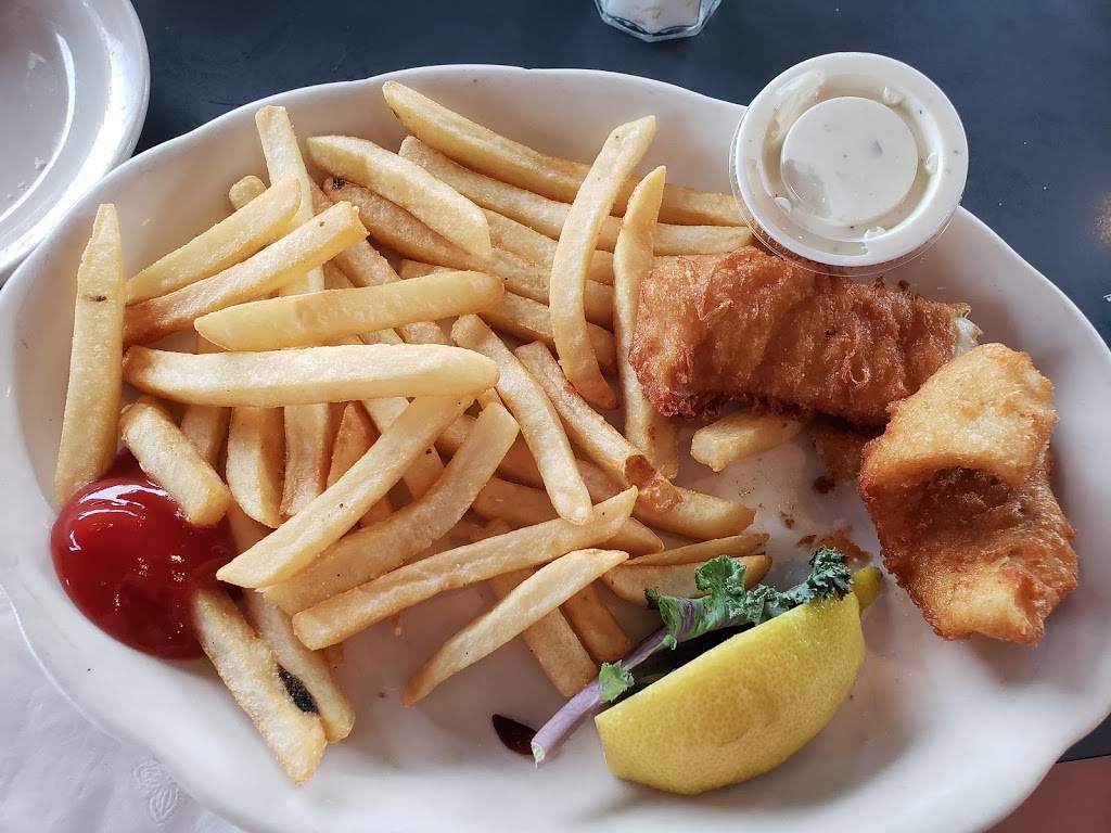 Riviera Restaurant & Cocktail | restaurant | 475 S Water St, Marine City, MI 48039, USA | 8107659030 OR +1 810-765-9030