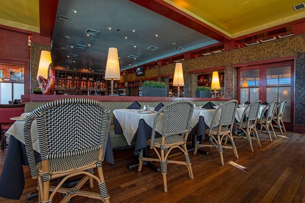 Eccola Italian Bistro | restaurant | 1082 US-46, Parsippany, NJ 07054, USA | 9733348211 OR +1 973-334-8211