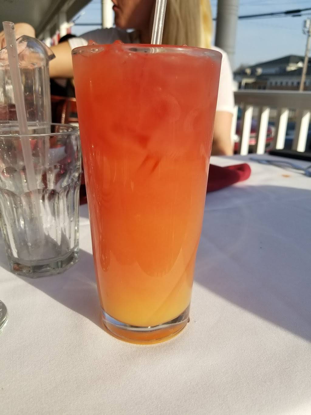 Parkview House Restaurant & Tavern | restaurant | 23 Main St, Wallkill, NY 12589, USA | 8458955200 OR +1 845-895-5200