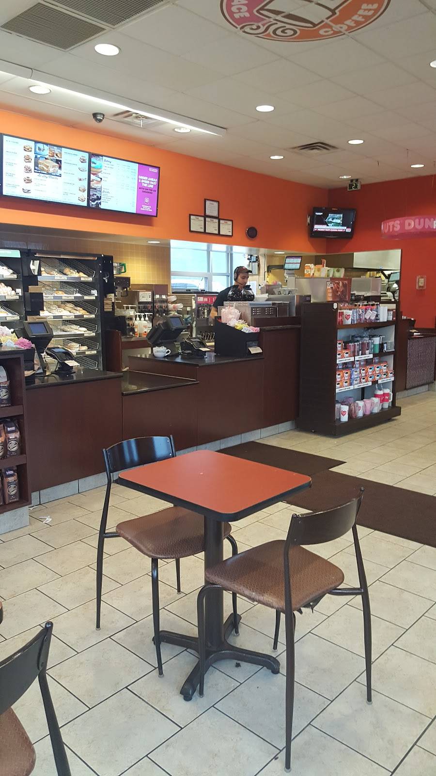 Dunkin | bakery | 5790 Mayfield Rd, Mayfield Heights, OH 44124, USA | 4404613500 OR +1 440-461-3500