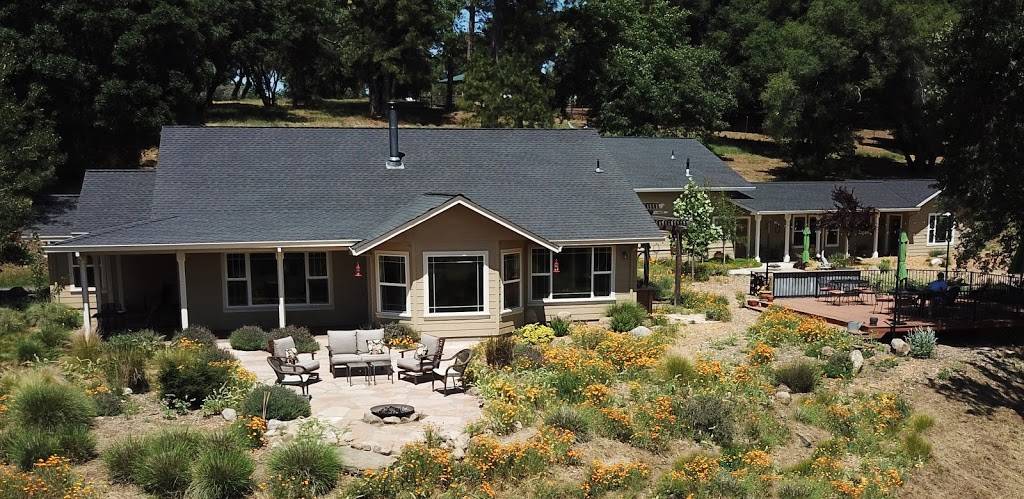 Red Tail Ranch Bed & Breakfast | restaurant | 22307 Ferretti Rd, Groveland, CA 95321, USA | 2099620863 OR +1 209-962-0863