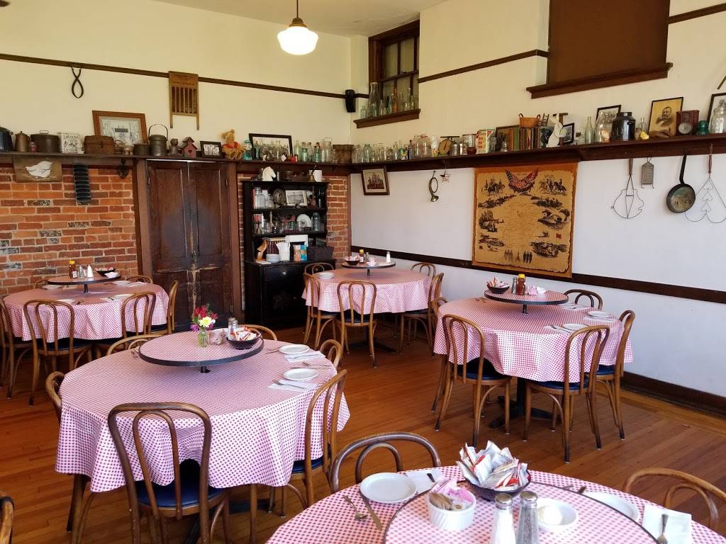 Schoolhouse Restaurant | restaurant | 8031 Glendale Milford Rd, Camp Dennison, OH 45111, USA | 5138315753 OR +1 513-831-5753