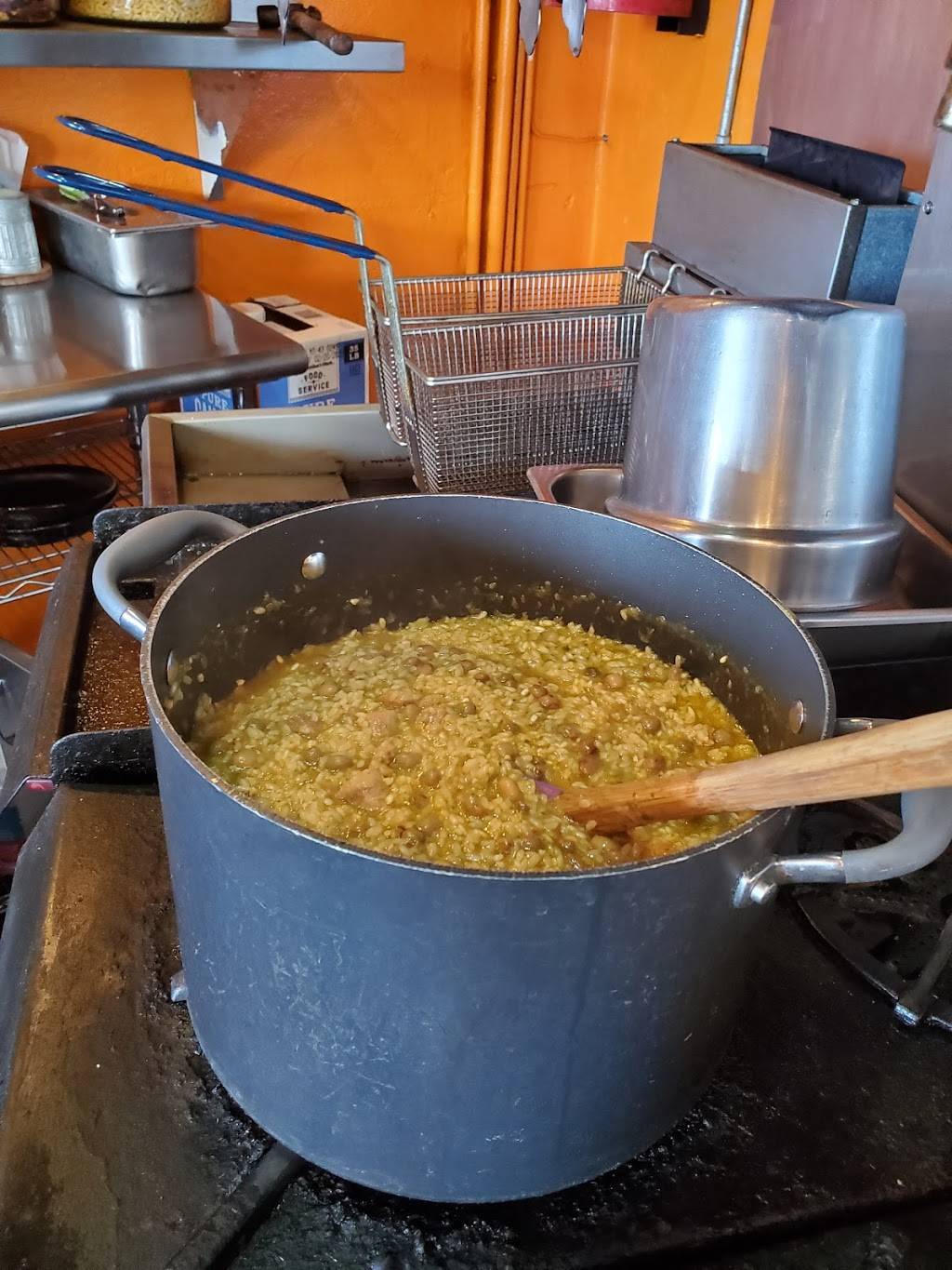 WAT GET KITCHEN | meal takeaway | 752, 94-750 Hikimoe St, Waipahu, HI 96797, USA | 8086716611 OR +1 808-671-6611