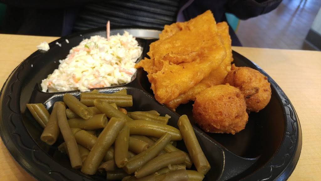 Long John Silvers | restaurant | 924 W Pike St, Goshen, IN 46526, USA | 5745336466 OR +1 574-533-6466