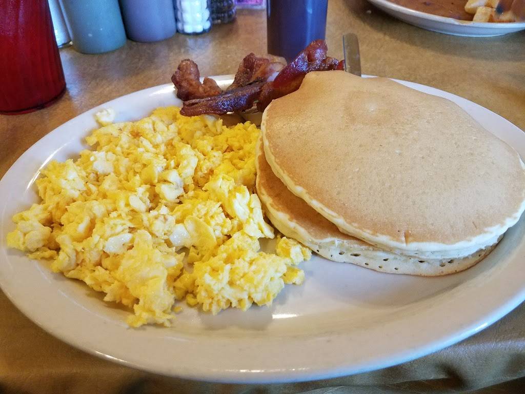 Las Cazuelas Restaurant | restaurant | 645 Chalmers Ave, San Antonio, TX 78214, USA | 2109321785 OR +1 210-932-1785