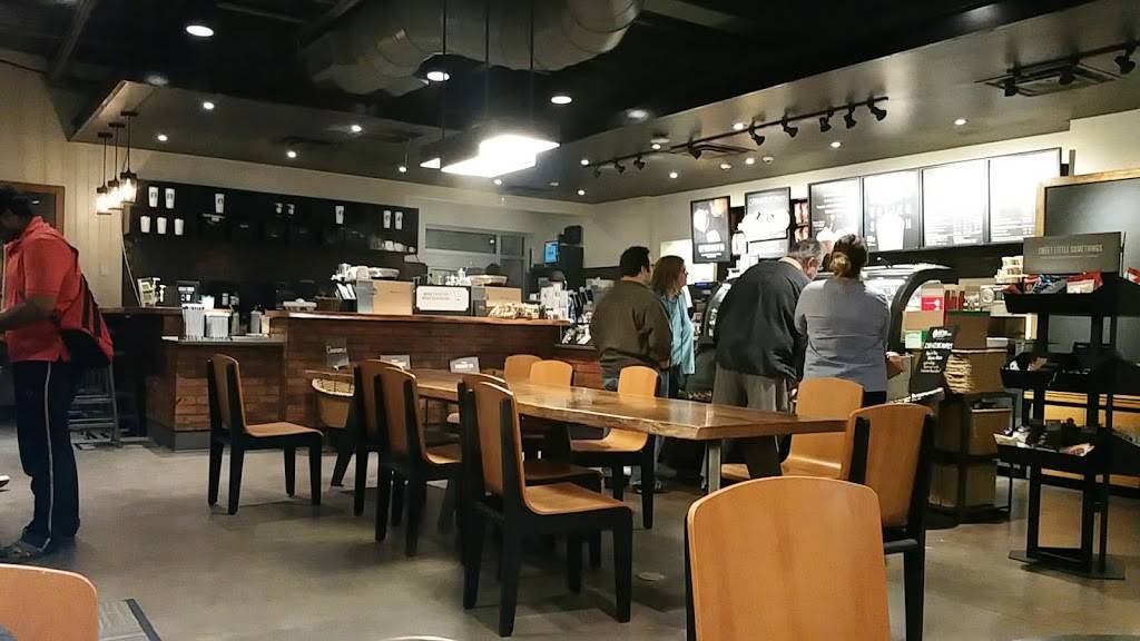 Starbucks | cafe | 1388 W International Speedway Blvd #100, Daytona Beach, FL 32114, USA | 3863230471 OR +1 386-323-0471