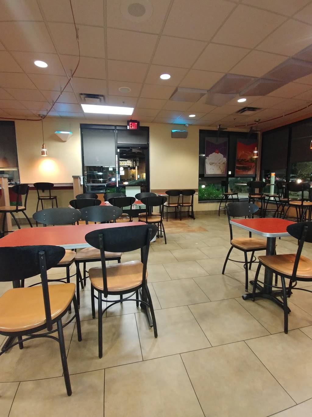 Jack in the Box | restaurant | 9840 W Lower Buckeye Rd, Tolleson, AZ 85353, USA | 6239361801 OR +1 623-936-1801