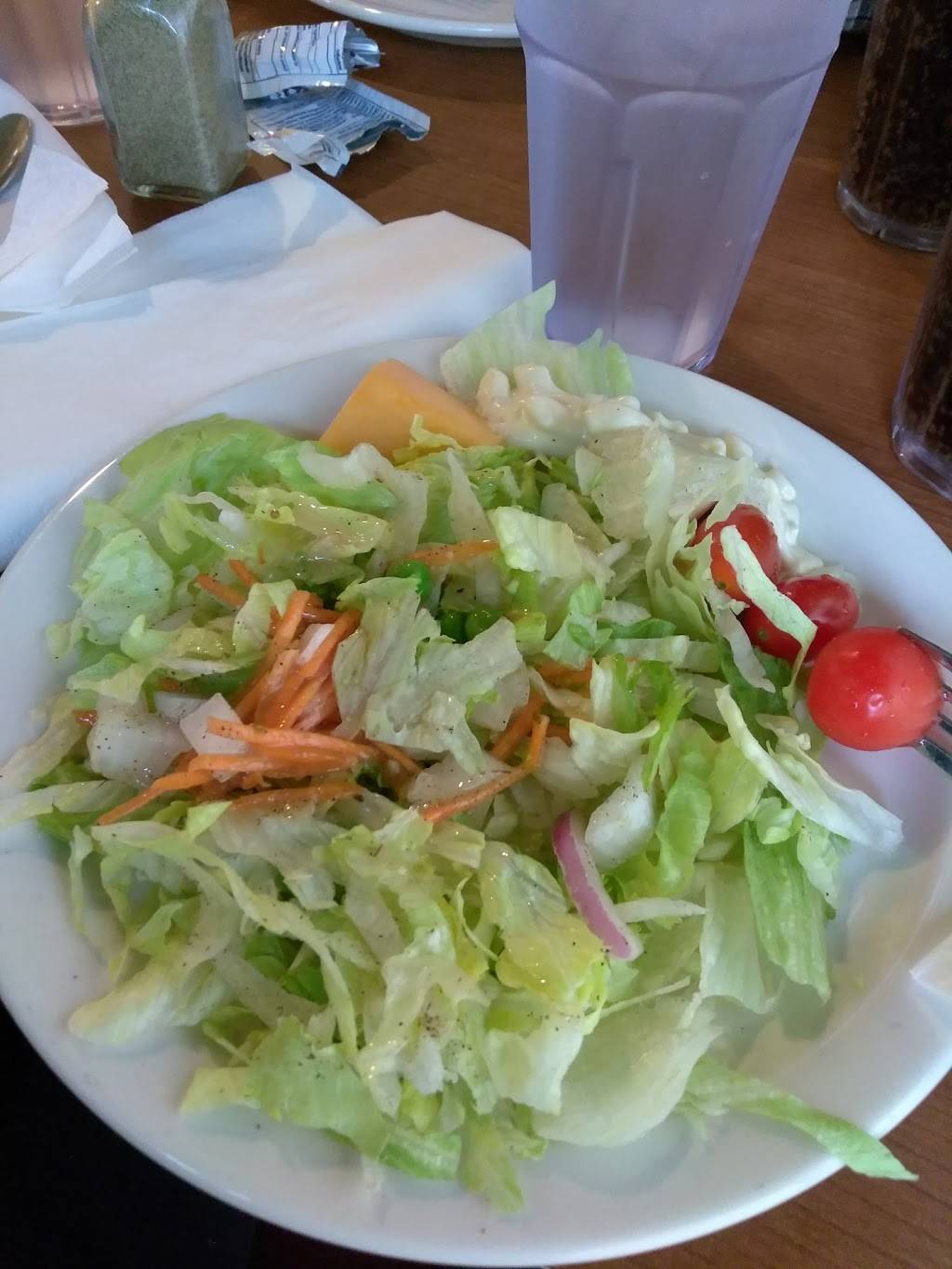 Country Cookin | restaurant | 4744 S Amherst Hwy, Madison Heights, VA 24572, USA | 4345280607 OR +1 434-528-0607