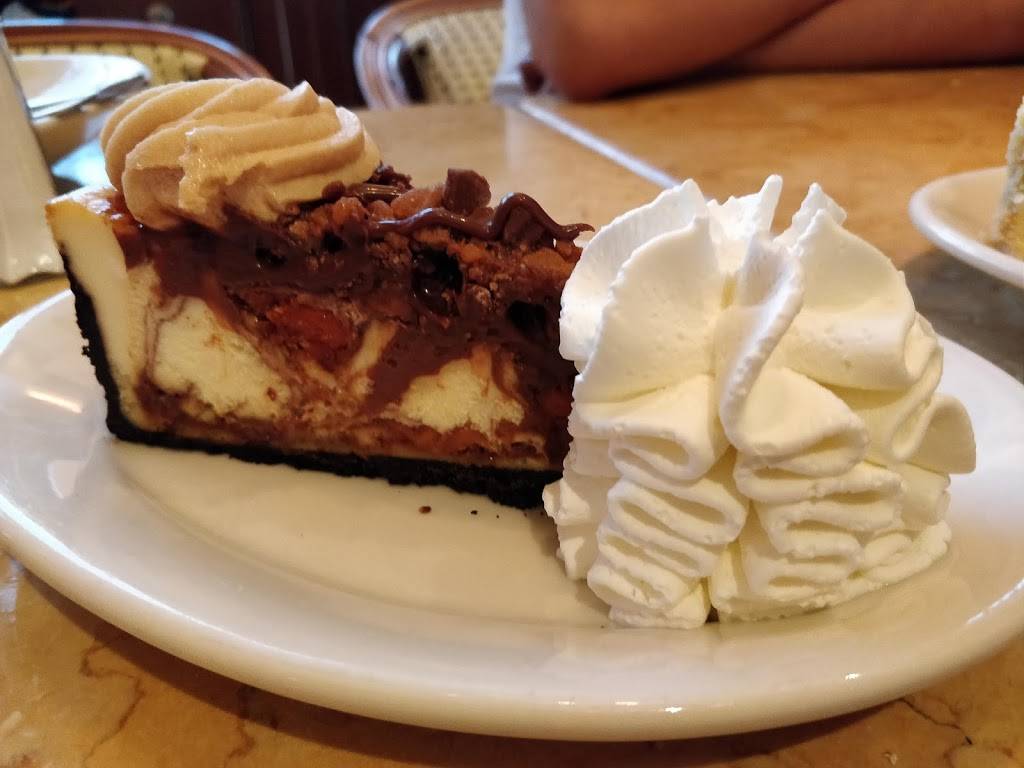 The Cheesecake Factory | restaurant | 75 Middlesex Turnpike, Burlington, MA 01803, USA | 7812730060 OR +1 781-273-0060