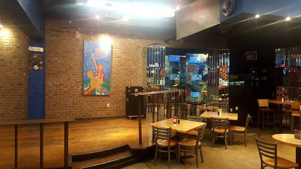 Wet Willies | restaurant | 209 Beale St, Memphis, TN 38103, USA | 9015785650 OR +1 901-578-5650