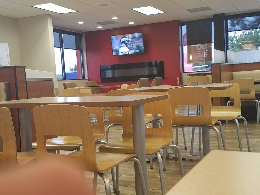 Wendys | restaurant | 2681 E 120th Ave, Thornton, CO 80233, USA | 3032548365 OR +1 303-254-8365
