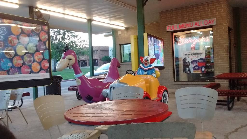 Sonic Drive-In | restaurant | 3209 W Pleasant Run Rd, Lancaster, TX 75146, USA | 9722283559 OR +1 972-228-3559