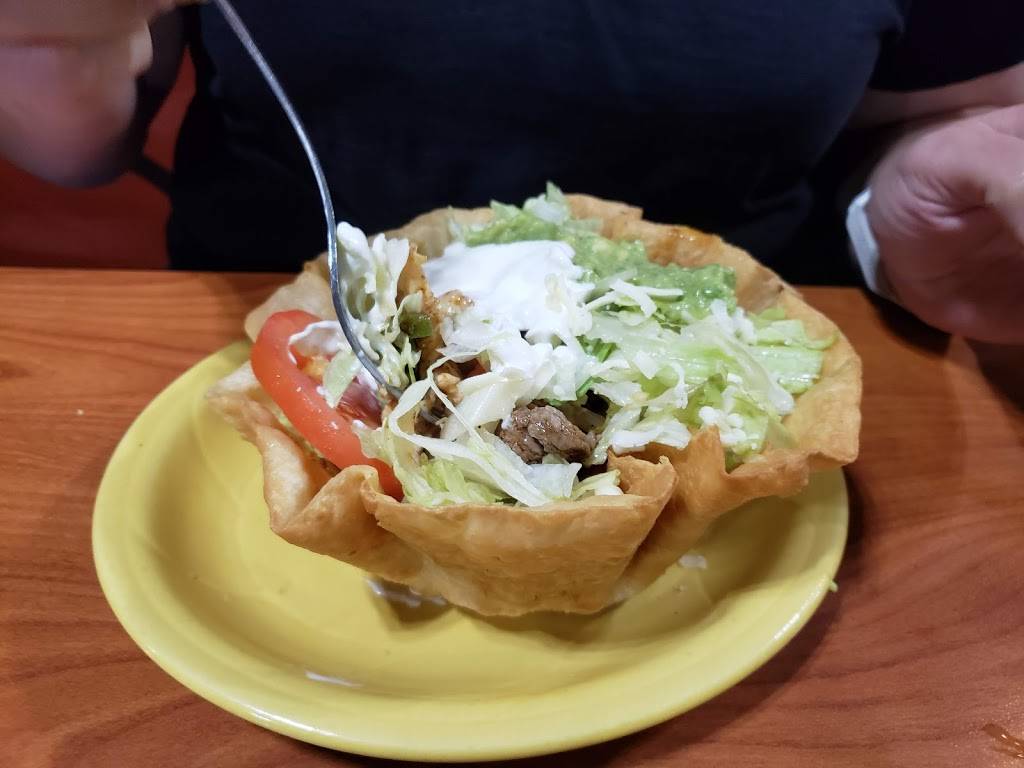 Tequila Grill | restaurant | 112 N Market St, Ottumwa, IA 52501, USA | 6419549665 OR +1 641-954-9665