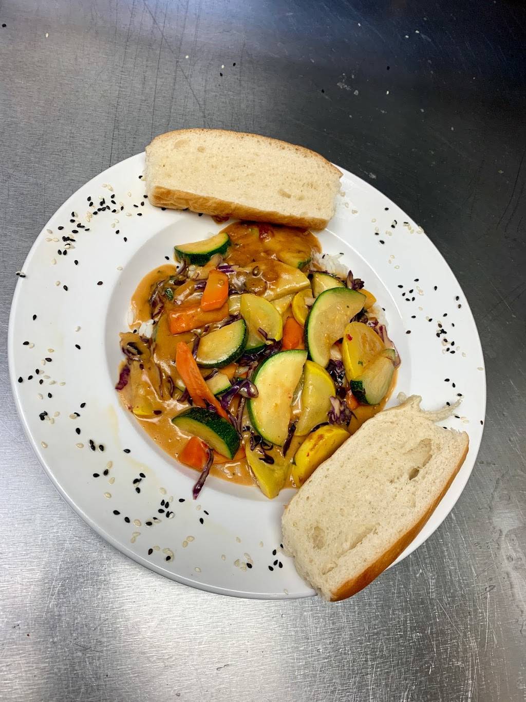 KPs restaurant | restaurant | 5472 1st Coast Hwy #8, Fernandina Beach, FL 32034, USA | 9044328394 OR +1 904-432-8394