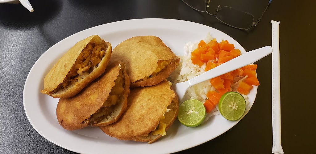 Gorditas Lucy | restaurant | 1513 E Grant St, Roma, TX 78584, USA | 9562567252 OR +1 956-256-7252