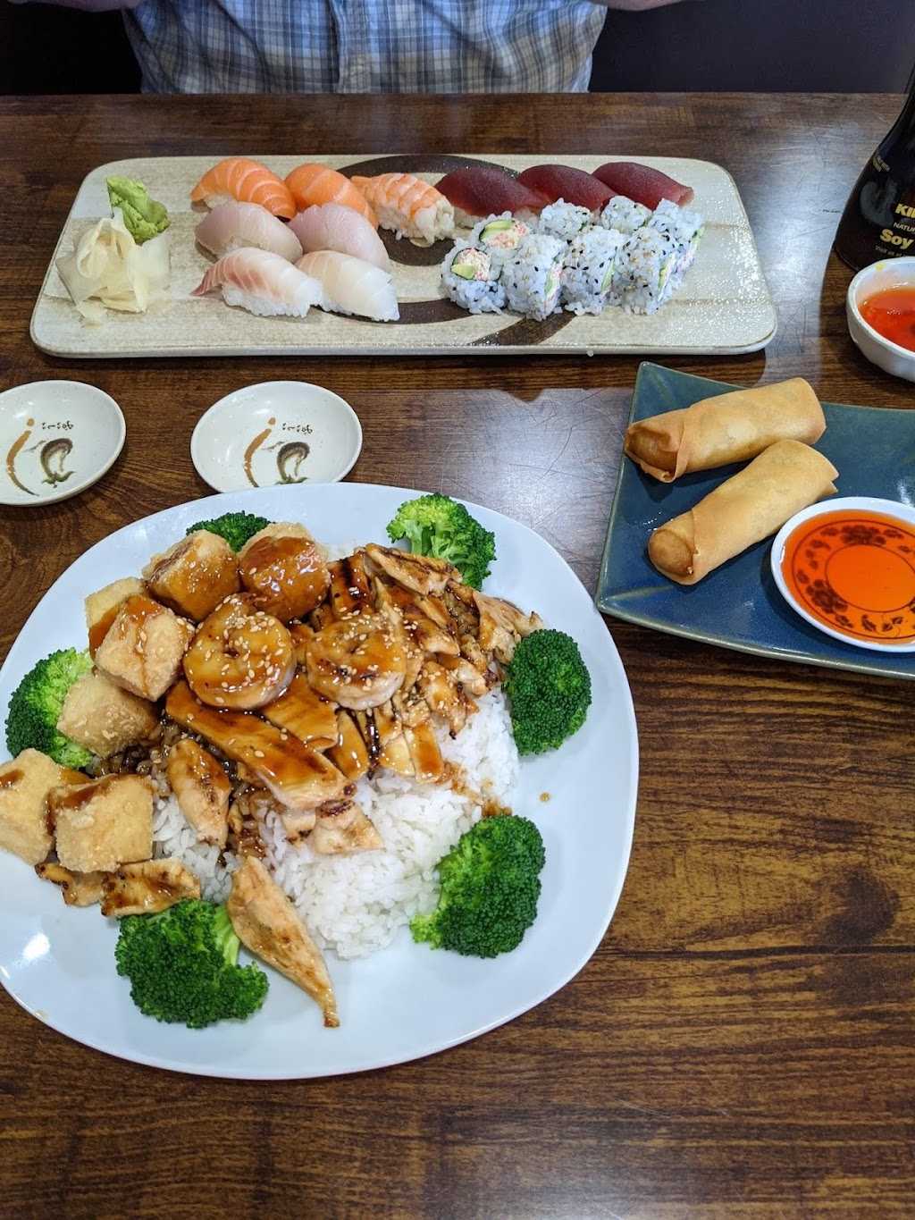 Spicy Thai and Sushi | restaurant | 3041 W 92nd Ave, Westminster, CO 80031, USA | 3034282658 OR +1 303-428-2658