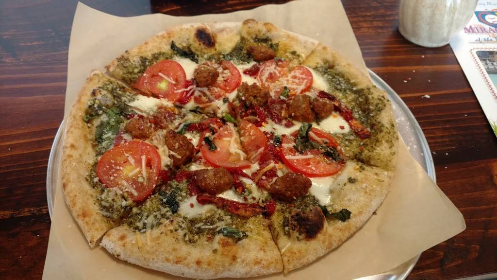 The Loop Pizza Grill | restaurant | Bryan University Center, 125 Science Dr, Durham, NC 27710, USA | 9196608888 OR +1 919-660-8888