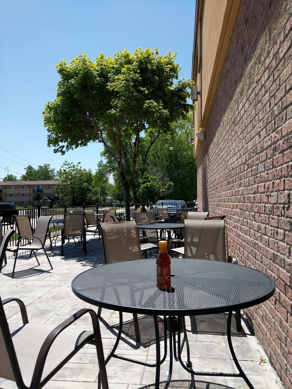 Highlanders Grill | restaurant | 7831 95th St, Hickory Hills, IL 60457, USA | 7084309975 OR +1 708-430-9975