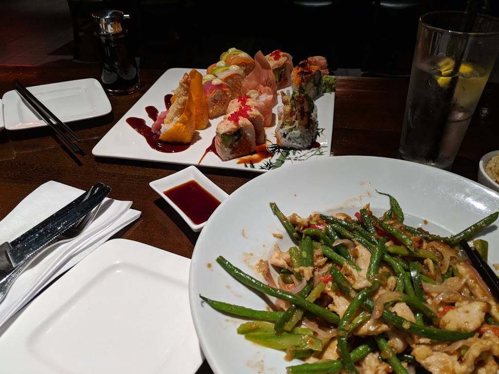 Zen Asian Fusion | restaurant | 2037 Sam Rittenberg Blvd, Charleston, SC 29407, USA | 8437666331 OR +1 843-766-6331