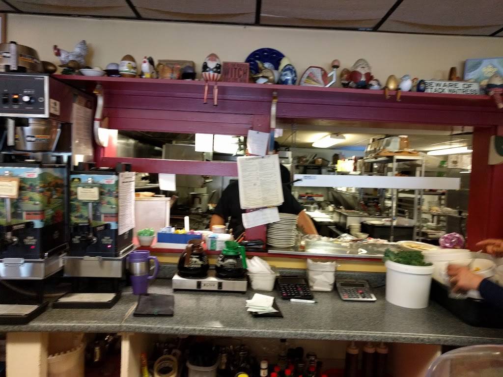 The Golden Egg | meal takeaway | 960 Sagamore Ave, Portsmouth, NH 03801, USA | 6034360519 OR +1 603-436-0519