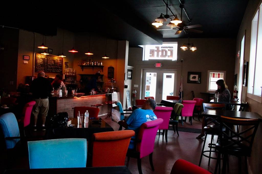 Red Brick Cafe | restaurant | 8952 1st St, Baroda, MI 49101, USA | 2693267061 OR +1 269-326-7061