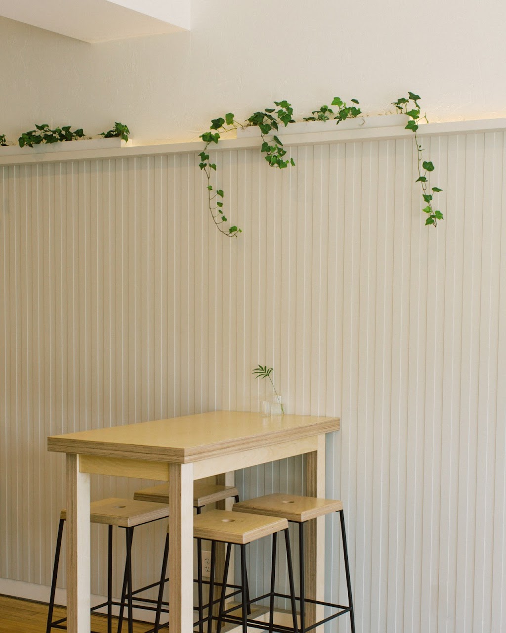 Emmetts Cafe | cafe | 744 S High St, Columbus, OH 43206, USA | 6148260679 OR +1 614-826-0679