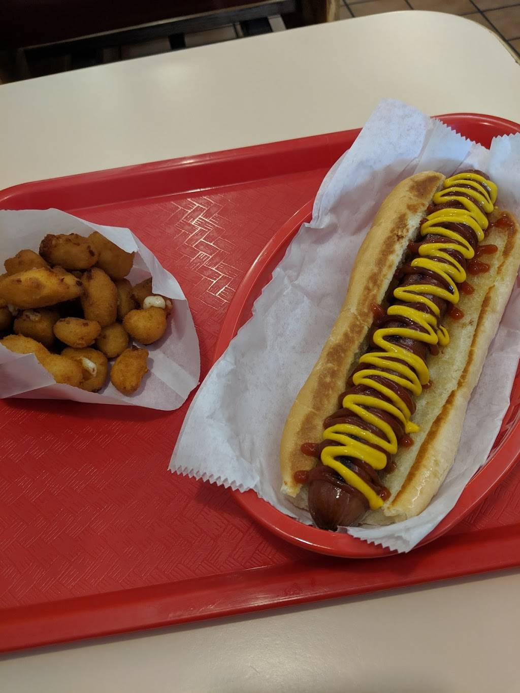 Top Dog | restaurant | 7178 S 76th St, Franklin, WI 53132, USA | 4143672696 OR +1 414-367-2696