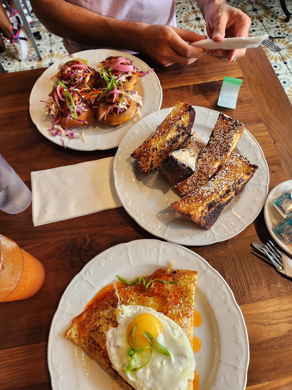 Delilahs | cafe | 8888 W 159th St, Orland Park, IL 60462, USA | 7083640100 OR +1 708-364-0100