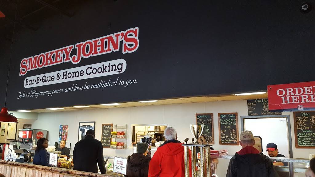 Smokey Johns Bar-B-Que & Home Cooking | restaurant | 1820 W Mockingbird Ln, Dallas, TX 75235, USA | 2143522752 OR +1 214-352-2752
