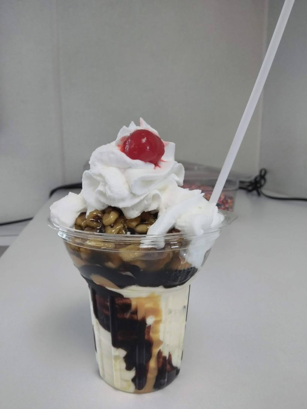 Ritas Italian Ice & Frozen Custard | restaurant | 11833 Frankstown Rd, Penn Hills, PA 15235, USA | 4127983280 OR +1 412-798-3280