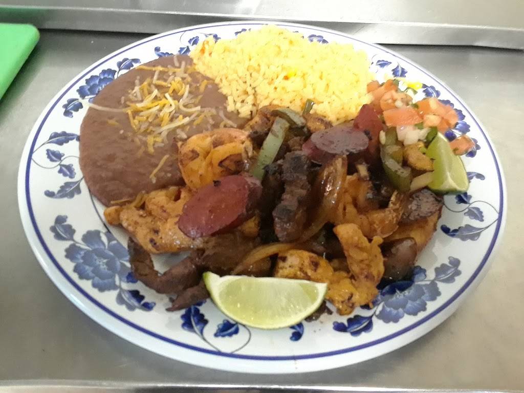 Cocina Latina | restaurant | 5755 Davis Blvd, North Richland Hills, TX 76180, USA | 8174284499 OR +1 817-428-4499