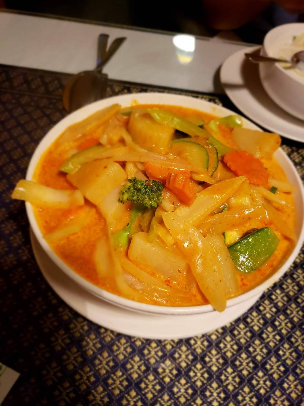 GoldenThai Restaurant | restaurant | 977 W State Rd 434, Longwood, FL 32750, USA | 4078758200 OR +1 407-875-8200