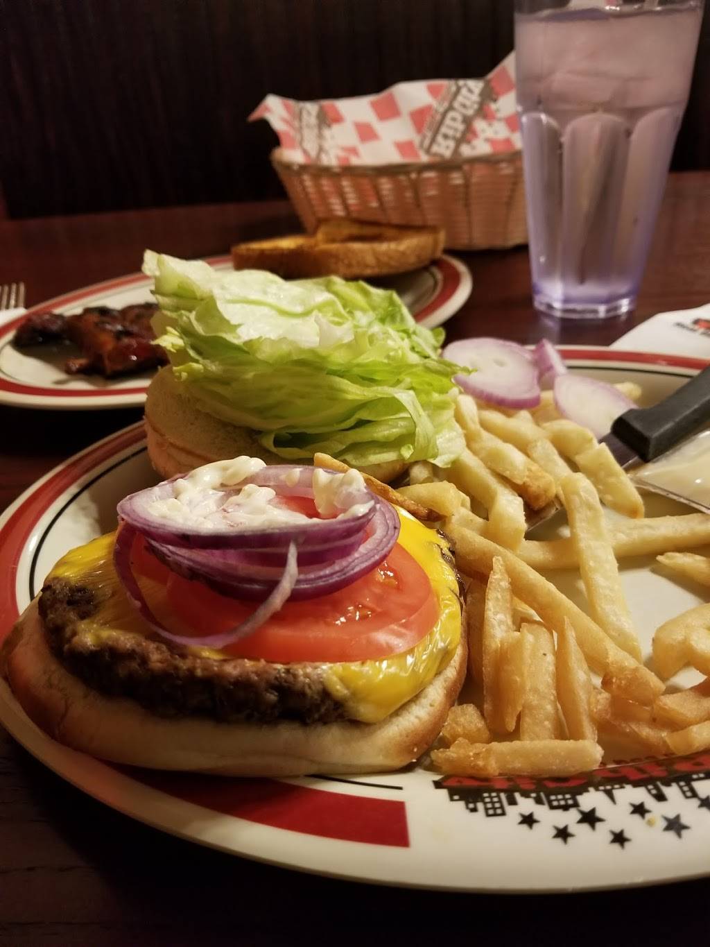 Rib City | restaurant | 4836 Leonard St, Cape Coral, FL 33904, USA | 2395497427 OR +1 239-549-7427