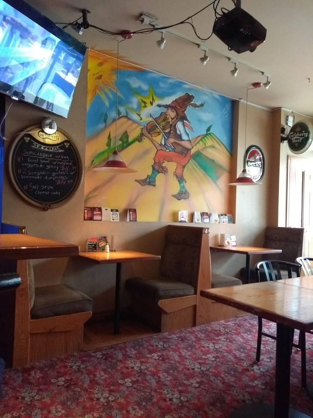 Fiddlers Dell Bar & Grill | restaurant | 781 Annette St, Toronto, ON M6S 2E4, Canada | 4167678882 OR +1 416-767-8882