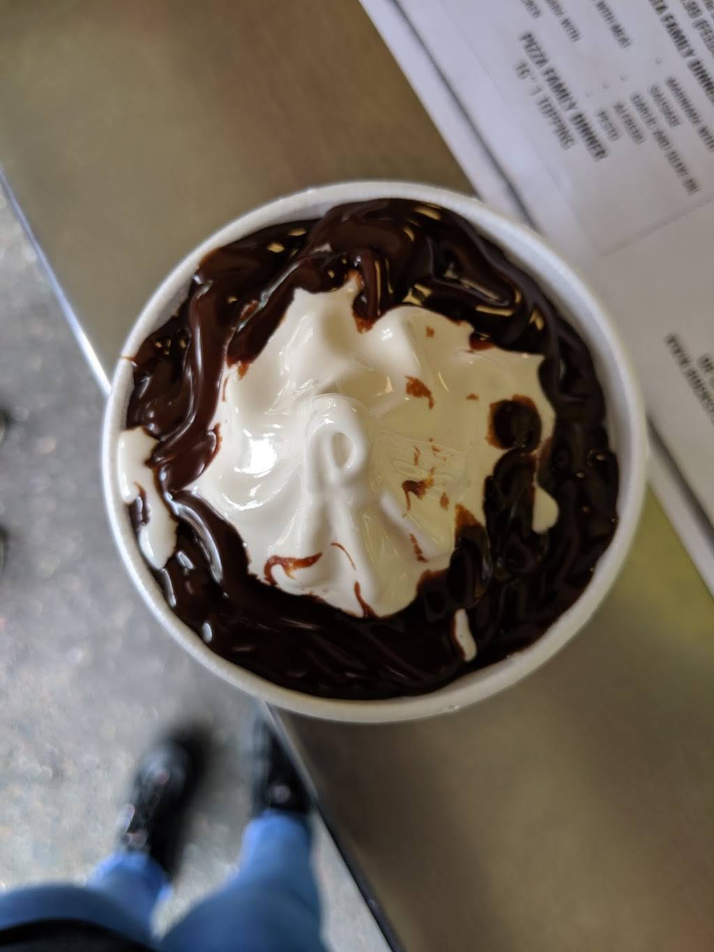 Rockys NY Pizza & Ice Cream | restaurant | 39 Park St, Essex Junction, VT 05452, USA | 8028784441 OR +1 802-878-4441