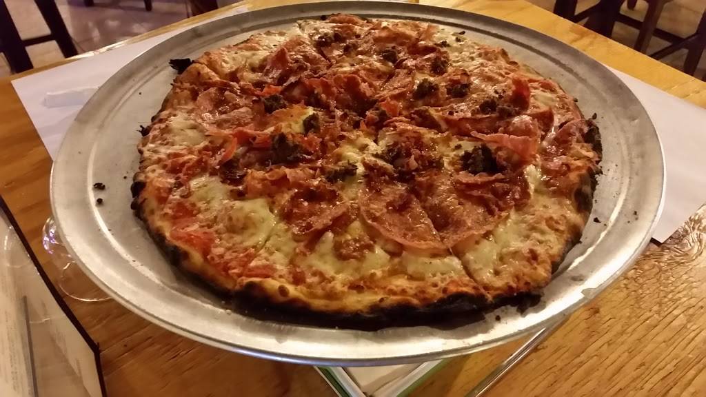 The Wine Barn | restaurant | 959 W Fairbanks Ave, Winter Park, FL 32789, USA | 4075999463 OR +1 407-599-9463