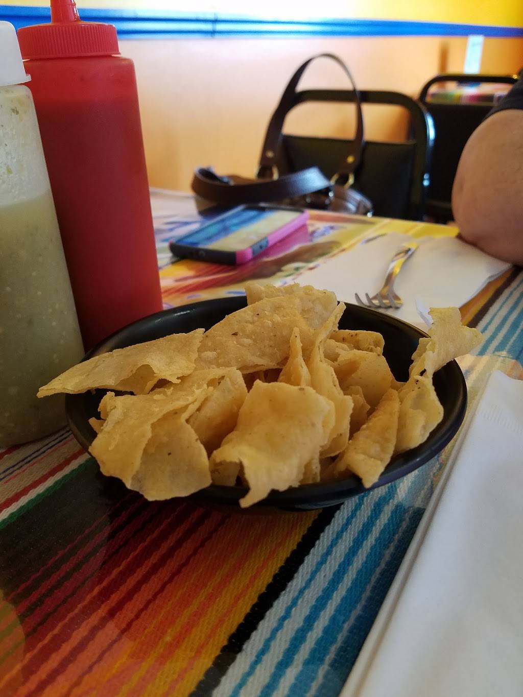 Acapulco Cafe | restaurant | 422 24th St, Rock Island, IL 61201, USA | 3097884258 OR +1 309-788-4258