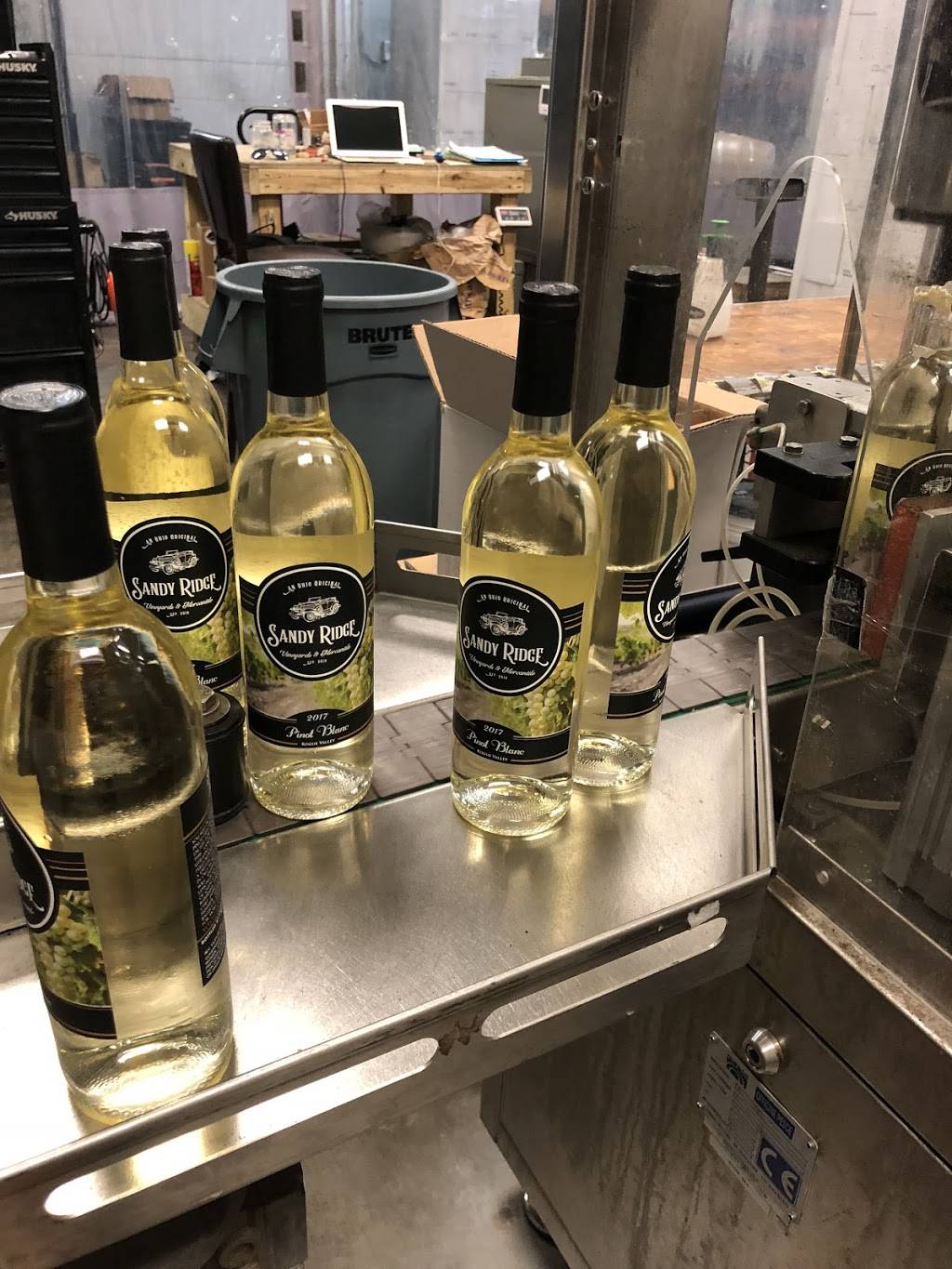 Sandy Ridge Vineyards & Mercantile | restaurant | 180 OH-61, Norwalk, OH 44857, USA | 4195048884 OR +1 419-504-8884