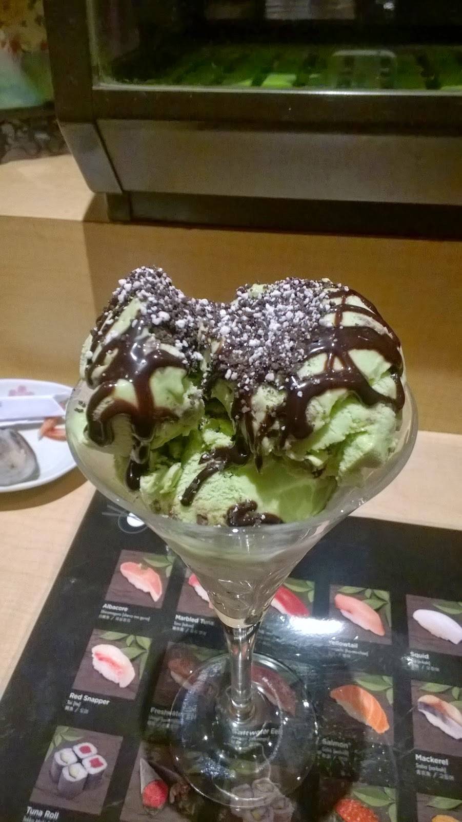 Marina Sushi Bar | restaurant | 2809, 2020 Lombard St, San Francisco, CA 94123, USA | 4154749332 OR +1 415-474-9332