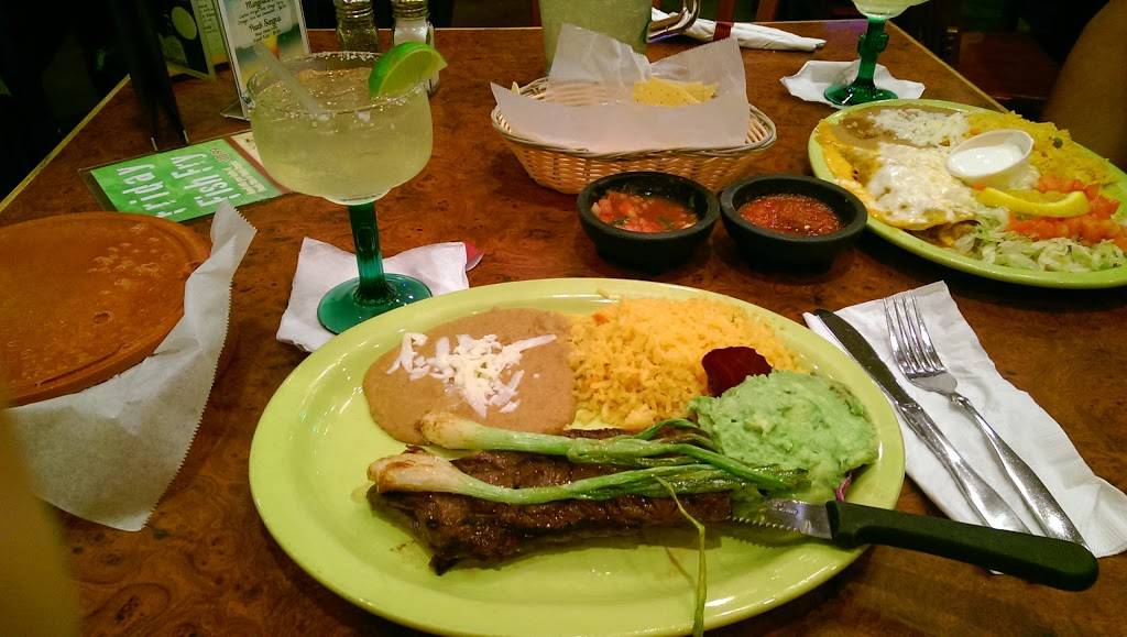 Casa Tequila | restaurant | 1405 Capitol Dr Suite K, Pewaukee, WI 53072, USA | 2627466966 OR +1 262-746-6966